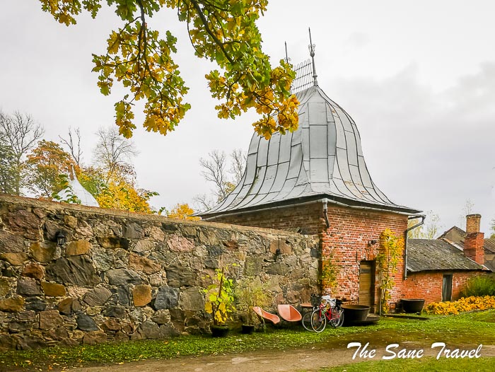 107 cesvaine thesanetravel.com P2140203