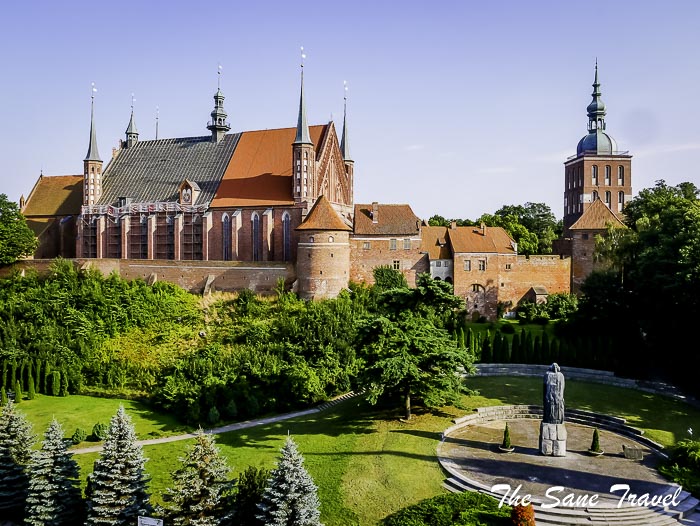 177 castles poland thesanetravel.com P2080056