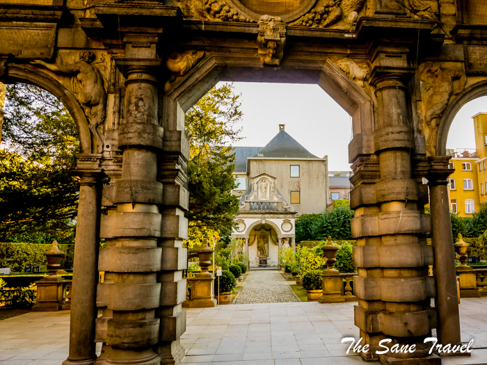antwerpen city autumn rembrandt museum www.thesanetravel.com 1250837