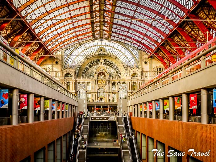 22 antwerp train station thesanetravel.com P1260342