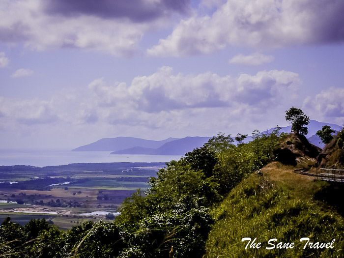 14 kuranda train thesanetravel.com KurandaTrain P1320900