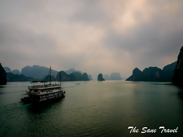 4 halong bay www.thesanetravel.com