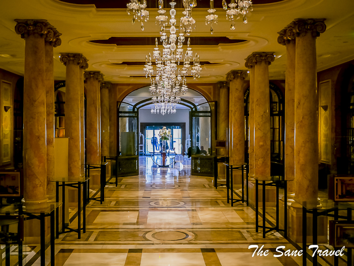 20 hilton lobby bucharest thesanetravel.com 1400742