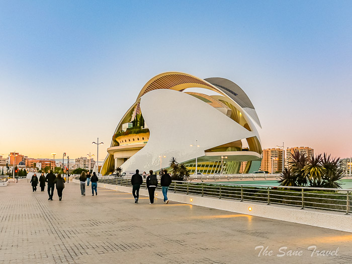 123 valencia thesanetravel.com P1682950