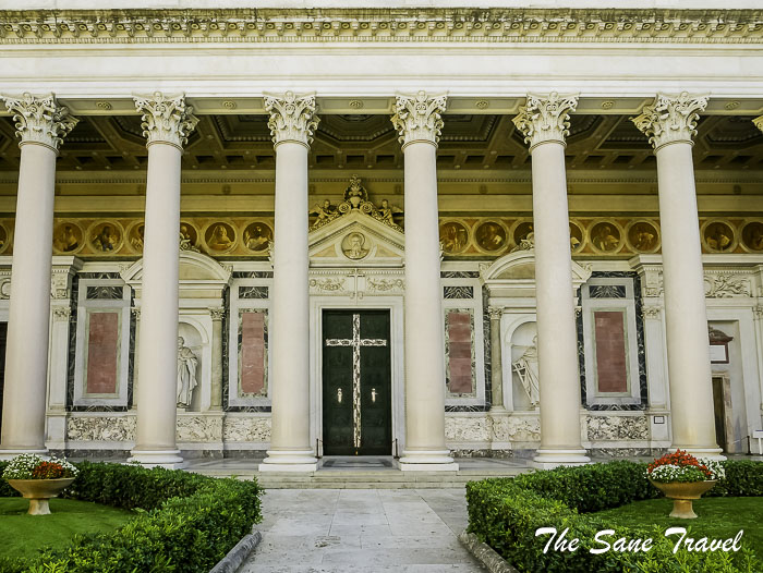 80 st paul outside the walls thesanetravel.com P2170643