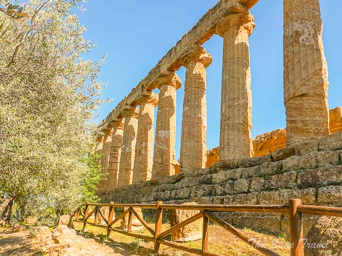 106 temple giuonone thesanetravel.com P1578868