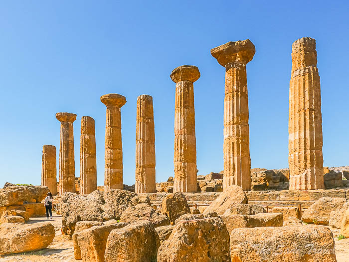 86 temple hercules thesanetravel.com P1578816