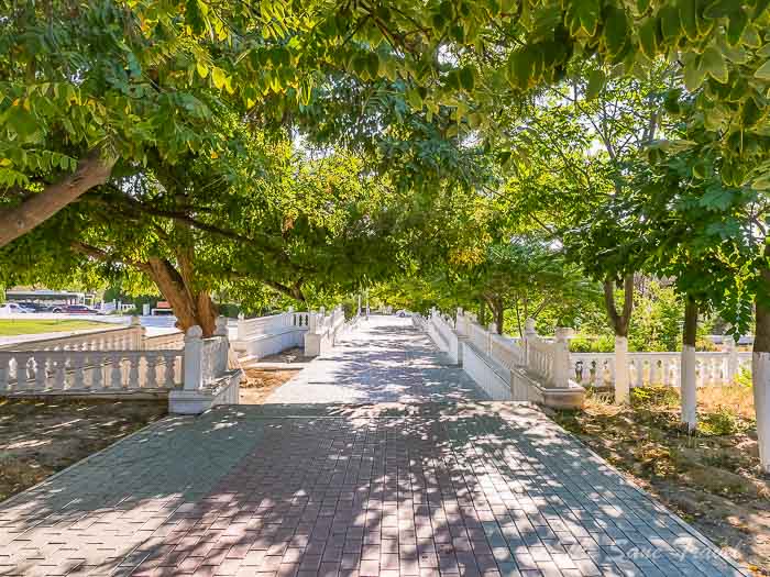 54 fame aktau thesanetravel.com P1647323