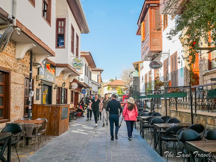 21 old town antalya thesanetravel.com P1310960