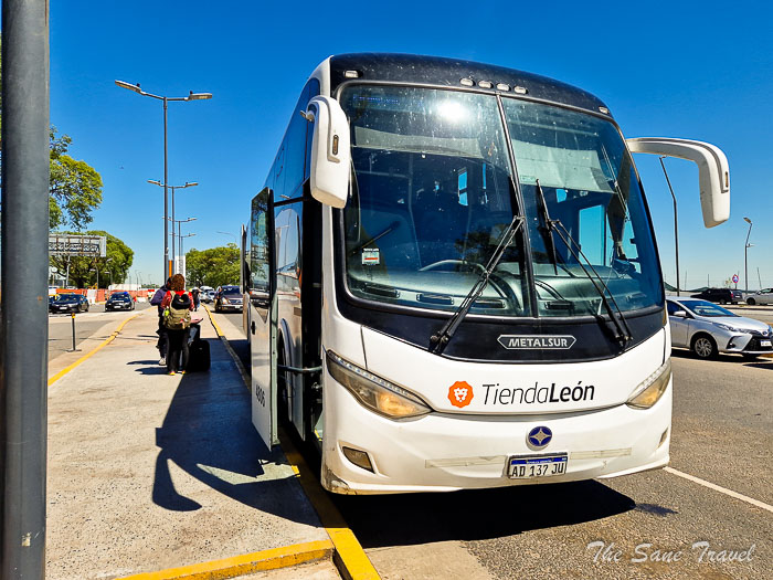 50 tienda leon thesanetravel.com20231226 103637