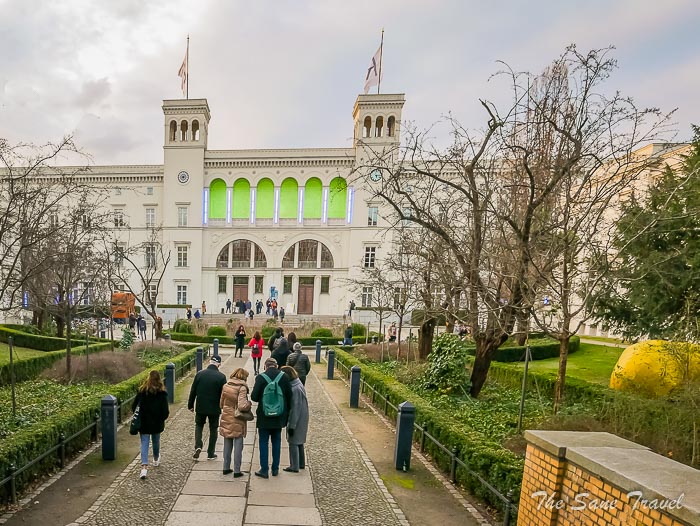 15 hamburger thesanetravel.comP1920963