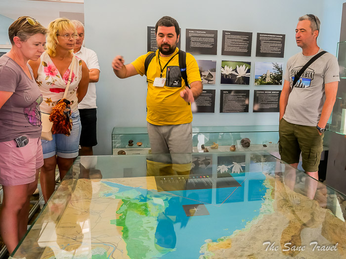 61 skadarr thesanetravel.comP1397489