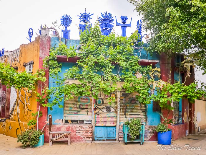 121 street art thesanetravel.comP1274332