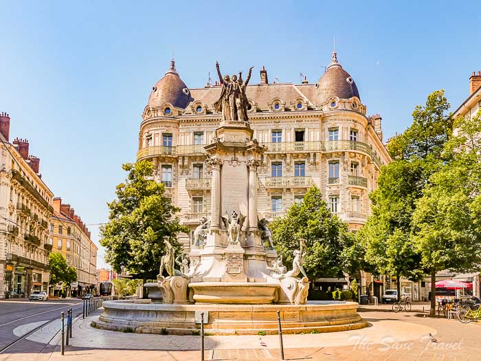 50 three thesanetravel.com P1613545