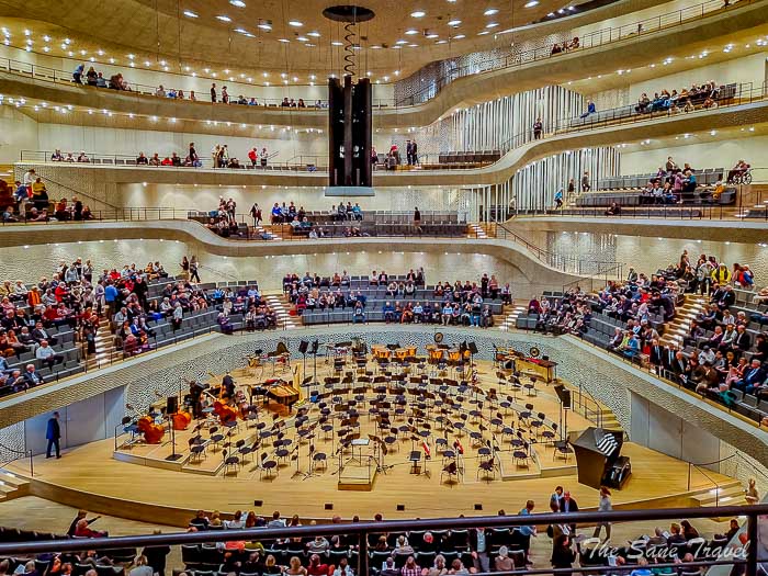 105 elbe hamburg thesanetravel.com 20241103 105407