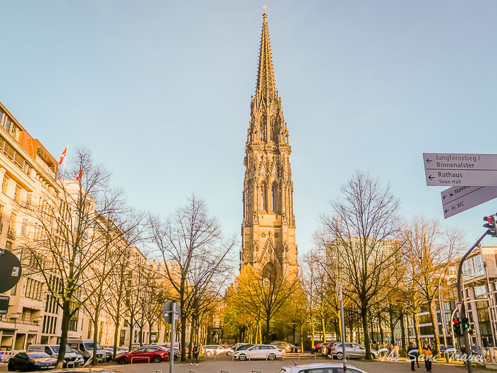 18 nikolai hamburg thesanetravel.com P1487737