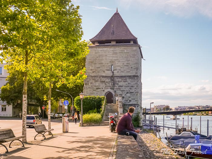 93 3 towersthesanetravel.com P1345774