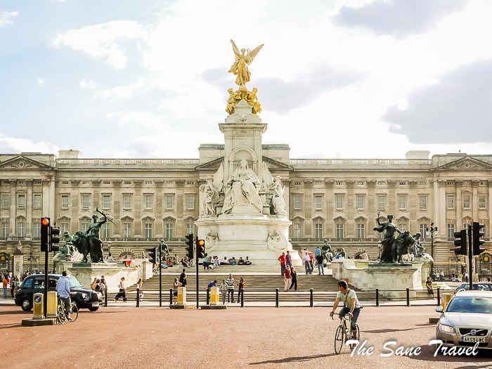 9 buckingham palace thesanetravel.com P1060576