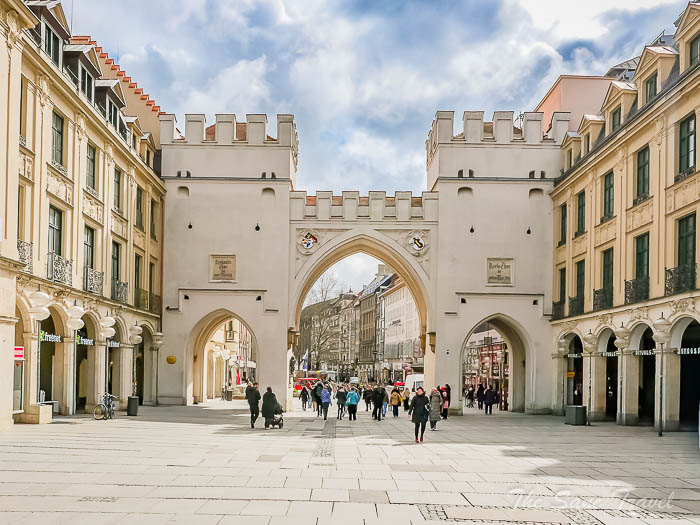 10 walking street thesanetravel.com P1708118