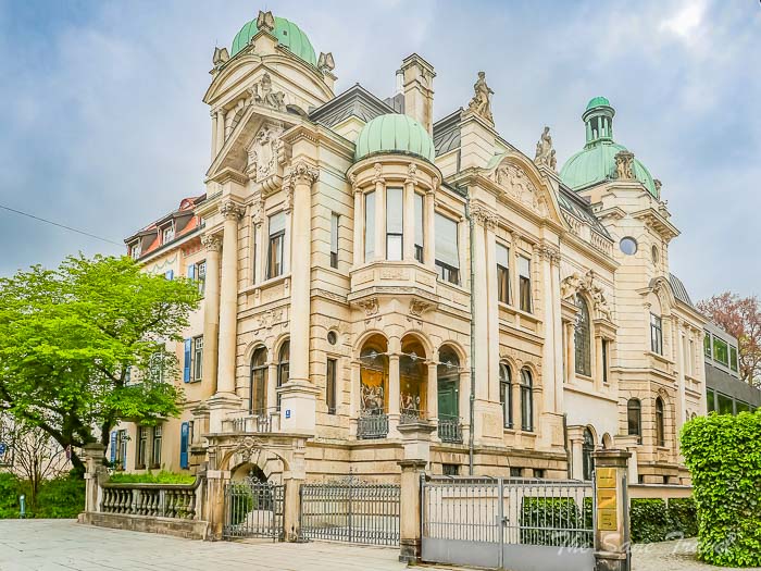 135 pacelli palace thesanetravel.com P1385229