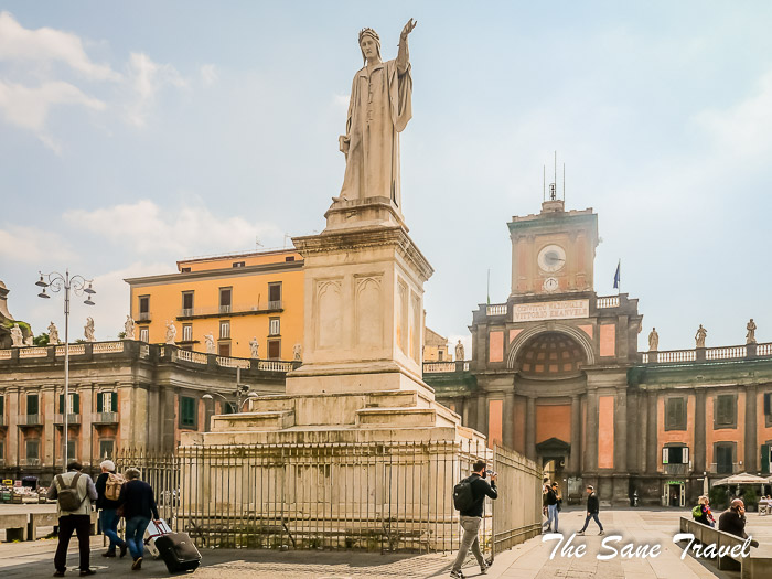 20 dante square naples thesanetravel.comP1193028