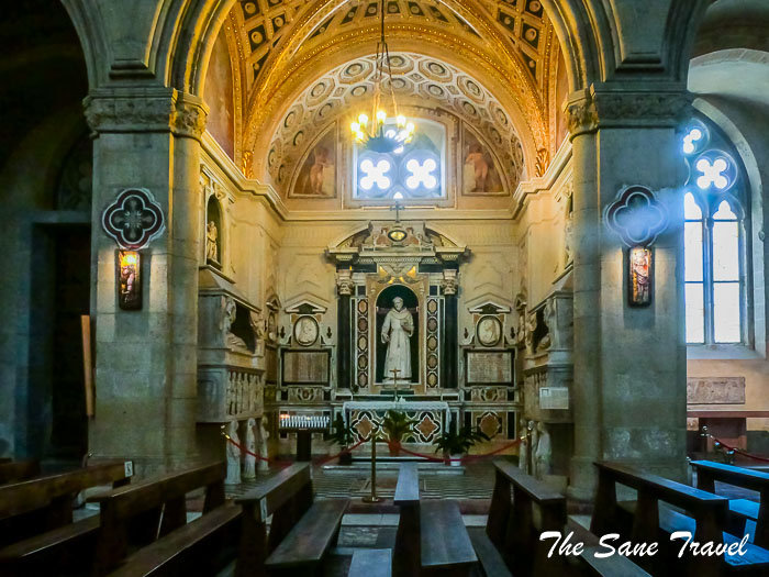 40 santa chiara naples thesanetravel.comP1193120