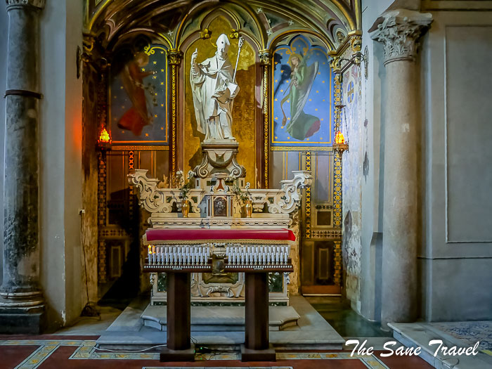 87 cathedral naples thesanetravel.comP1193272