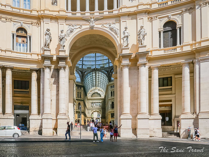 10 galleria umberto naples sthesanetravel.comP1346397