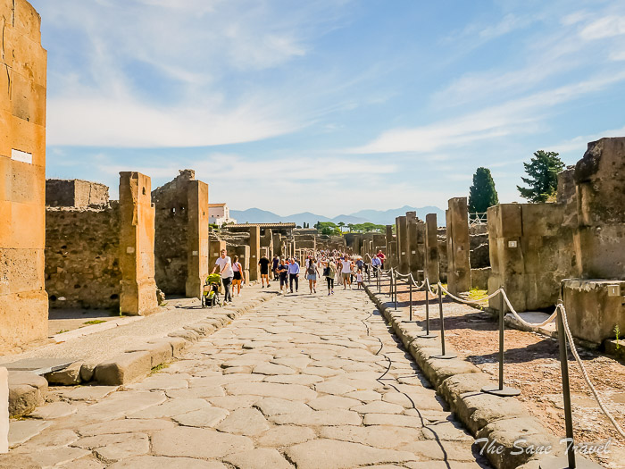 42 pompoii sthesanetravel.comP1346762