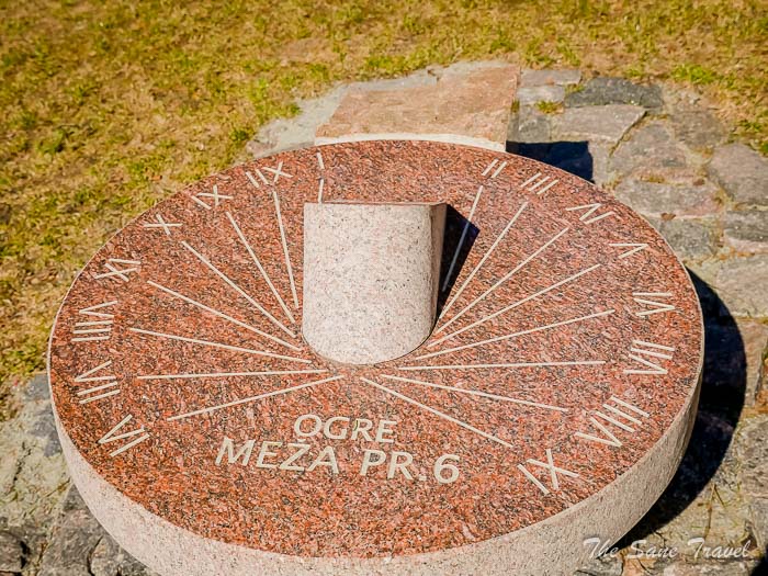 68 sundial ogre thesanetravel.comP1192350