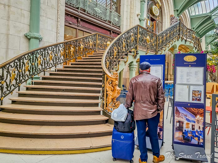 19 le train bleu thesanetravel.com 20250130 102932