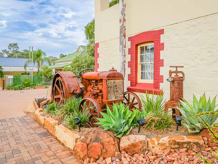 62 mill thesanetravel.com P1742259