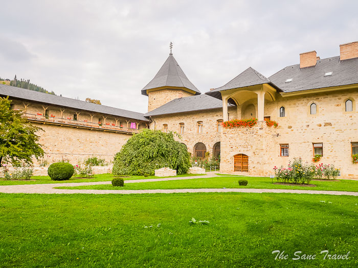 53 sucevita painted thesanetravel.comP1347535