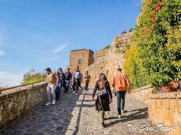 73 civita thesanetravel.com P1111226
