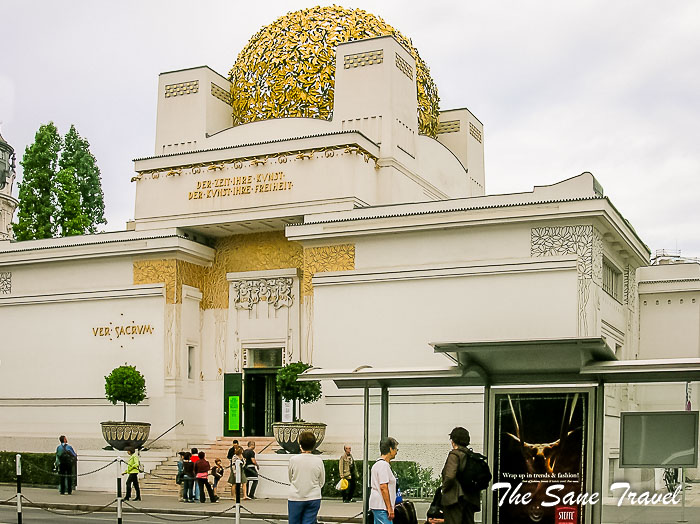 70 seccession vienna thesanetravel.com Seccesion DSCN3053