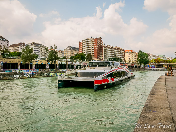 72 bratislava thesanetravel.com P1770851