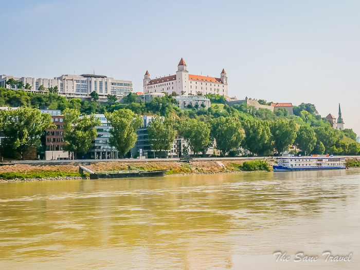 72 bratislava thesanetravel.com P1790244