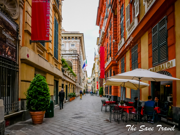 Via Garibaldi Genova thesanetravel.com 1060110
