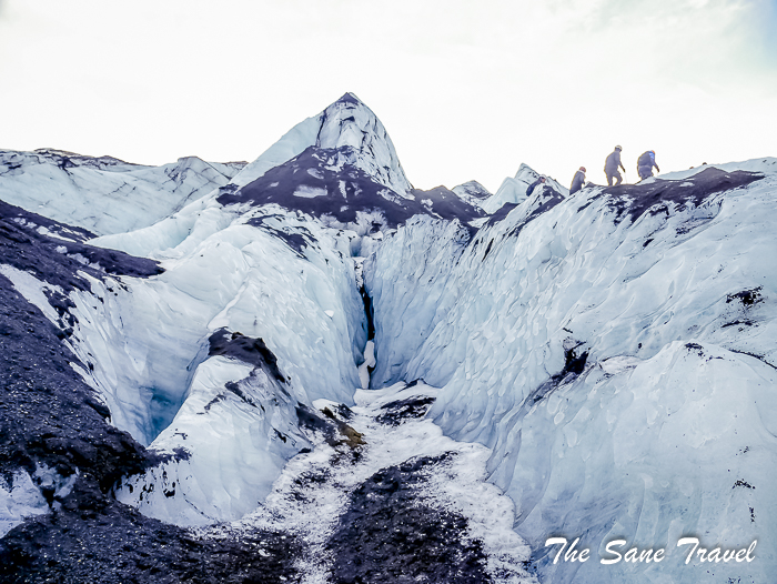 23iceland glacier tour thesanetravel.com 1340779