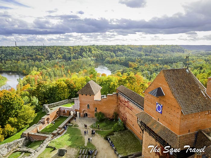 126 turaida castle thesanetravel.com P1140491