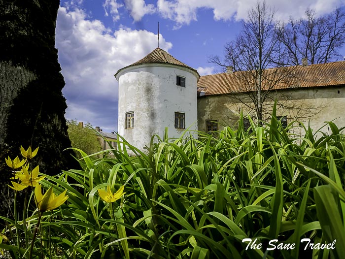 33 alsunga castle thesanetravel.com P1980629