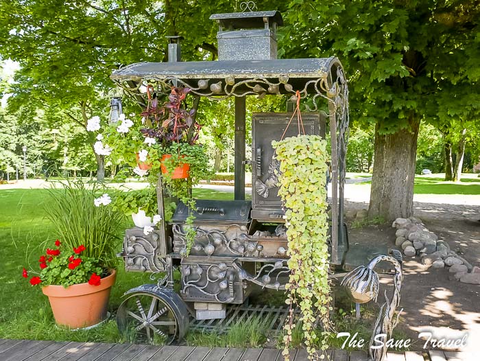 45 raudondvaris manor lithuania thesanetravel.com P2070408