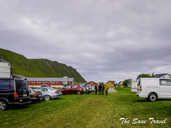 83 ryten hike lofoten norway thesanetravel.com P1800497