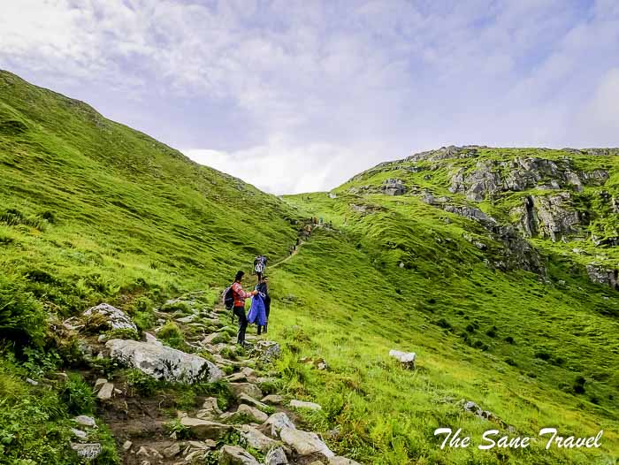 86 ryten hike lofoten norway thesanetravel.com P1800506