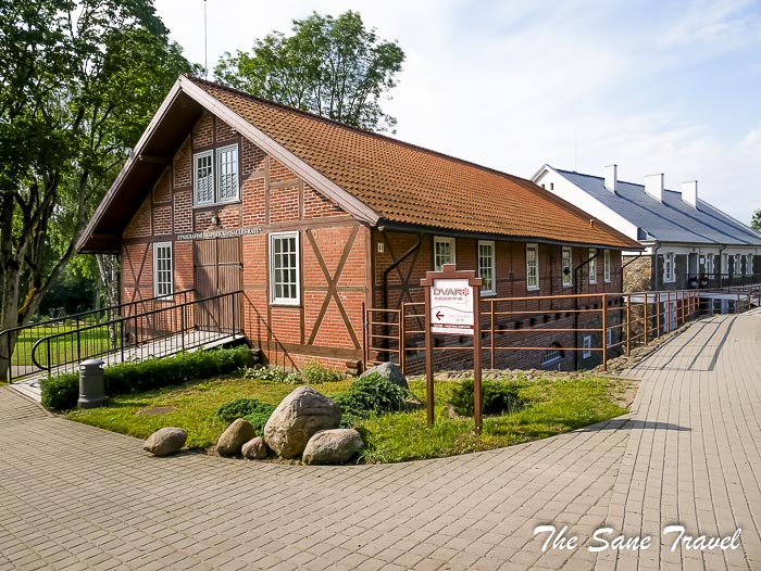 114 kretinga manur museum thesanetravel.com P2040428