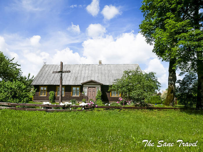 56 samogitian calvary lithuania thesanetravel.com P2040188