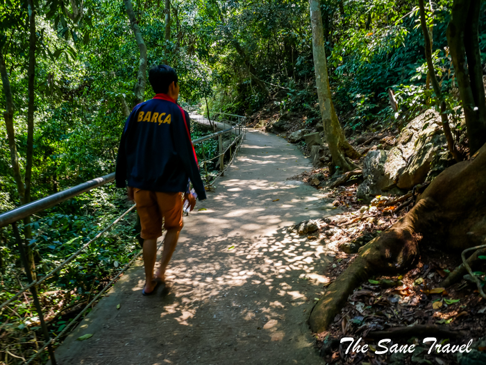 way to paradise cave vietnam www.thesanetravel.com