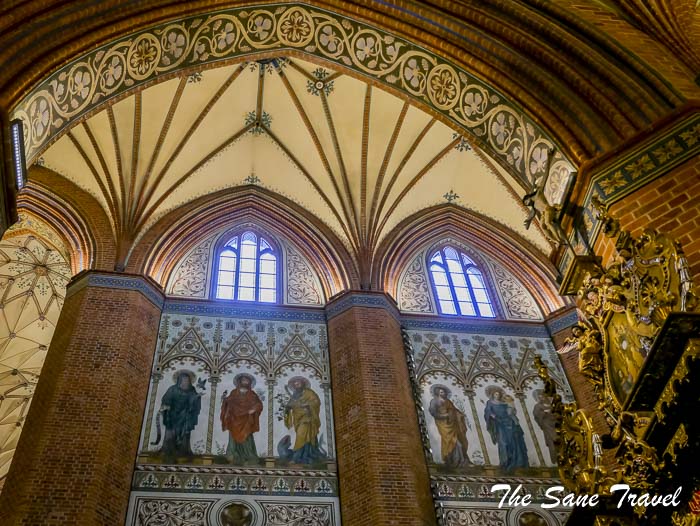 48 pelplin abbey thesanetravel.com P2080916