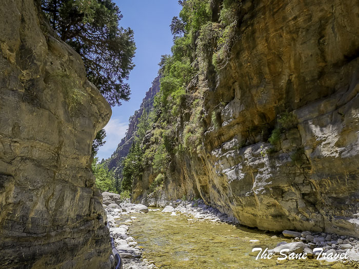 71 iron gate thesanetravel.com P1041512
