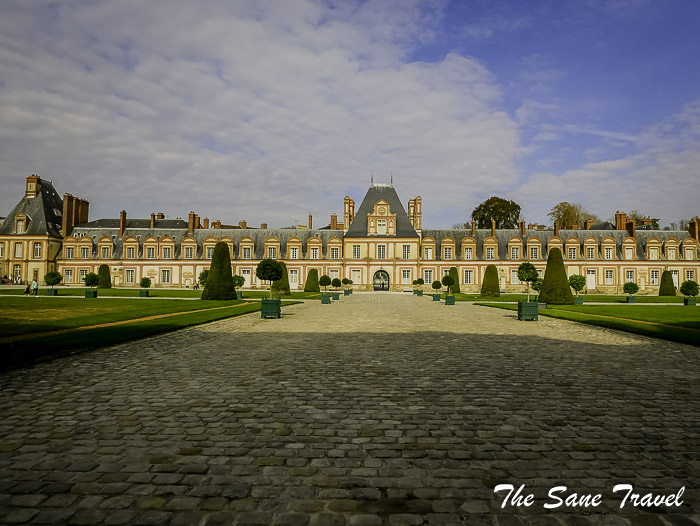 42 fontainebleau palace thesanetravel.com P1580322